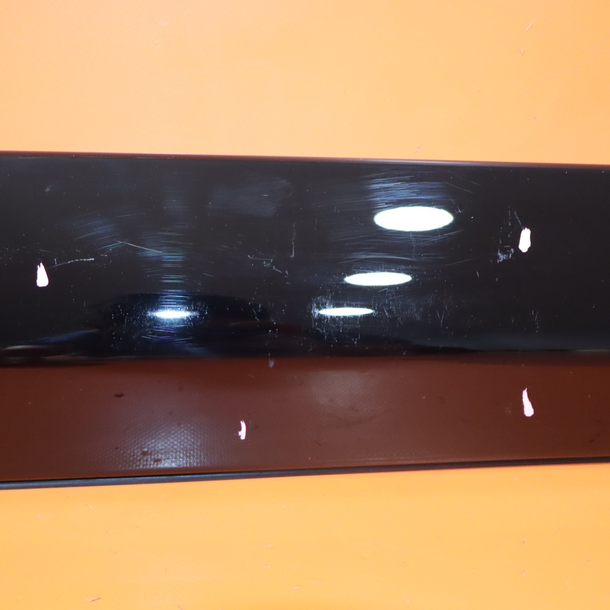 Rolls-Royce Cullinan 2025-2026 Rear Left Body molding Black