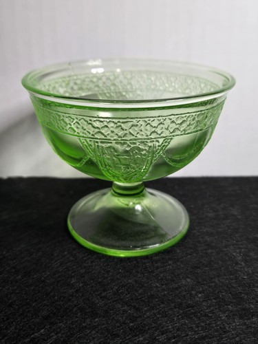 2 VTG - Federal Glass - Georgian Lovebirds Dessert / Sherbert Cups x2 - Picture 3 of 8