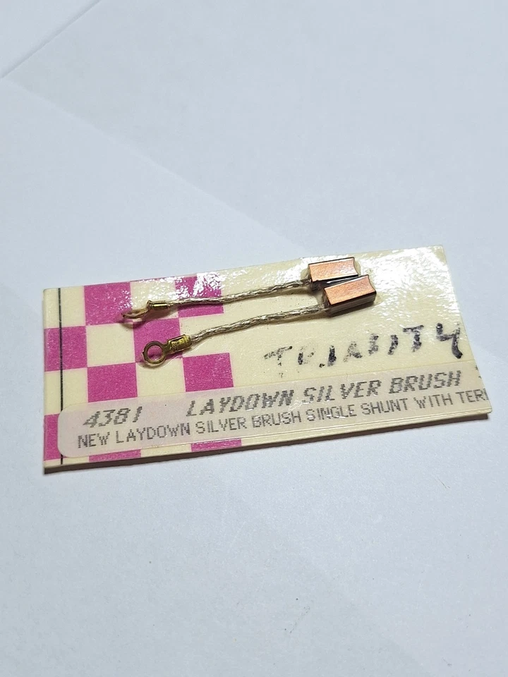 Vintage RC Trinity 4381 Laydown Silver Brush Single Shunt Brushed Motor - Image 4 of 4