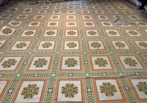 AN ATTRACTIVE  PALACE SIZE PORTUGAL  ,HAND STITCH  16’6” X 23’