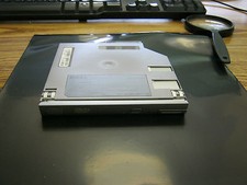 Dell Model: 0UM003. Slim Line DVD/CDRW-ROM Drive