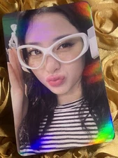 YUNJIN LE SSERAFIM Edition Celeb K-pop Pretty Girl Shiny Photo Card White Rim