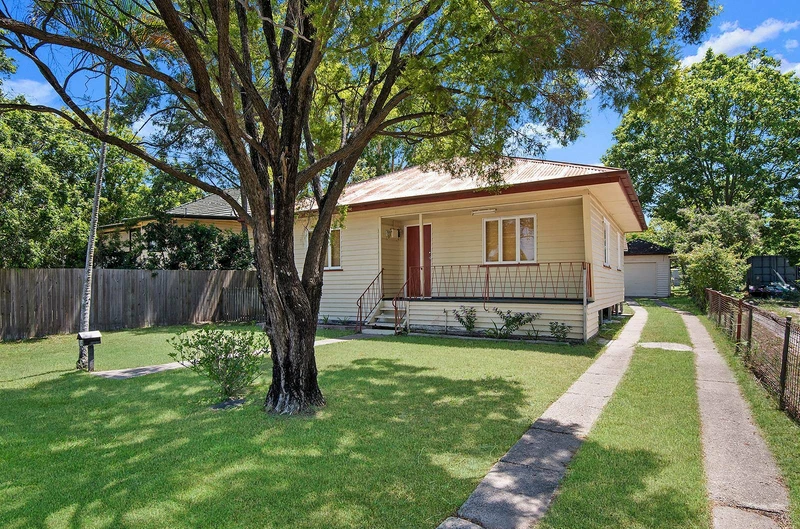 2 Bed Post War House For Sale In Brisbane House Only Property For Sale Gumtree Australia Brisbane South West Rocklea 1258463293