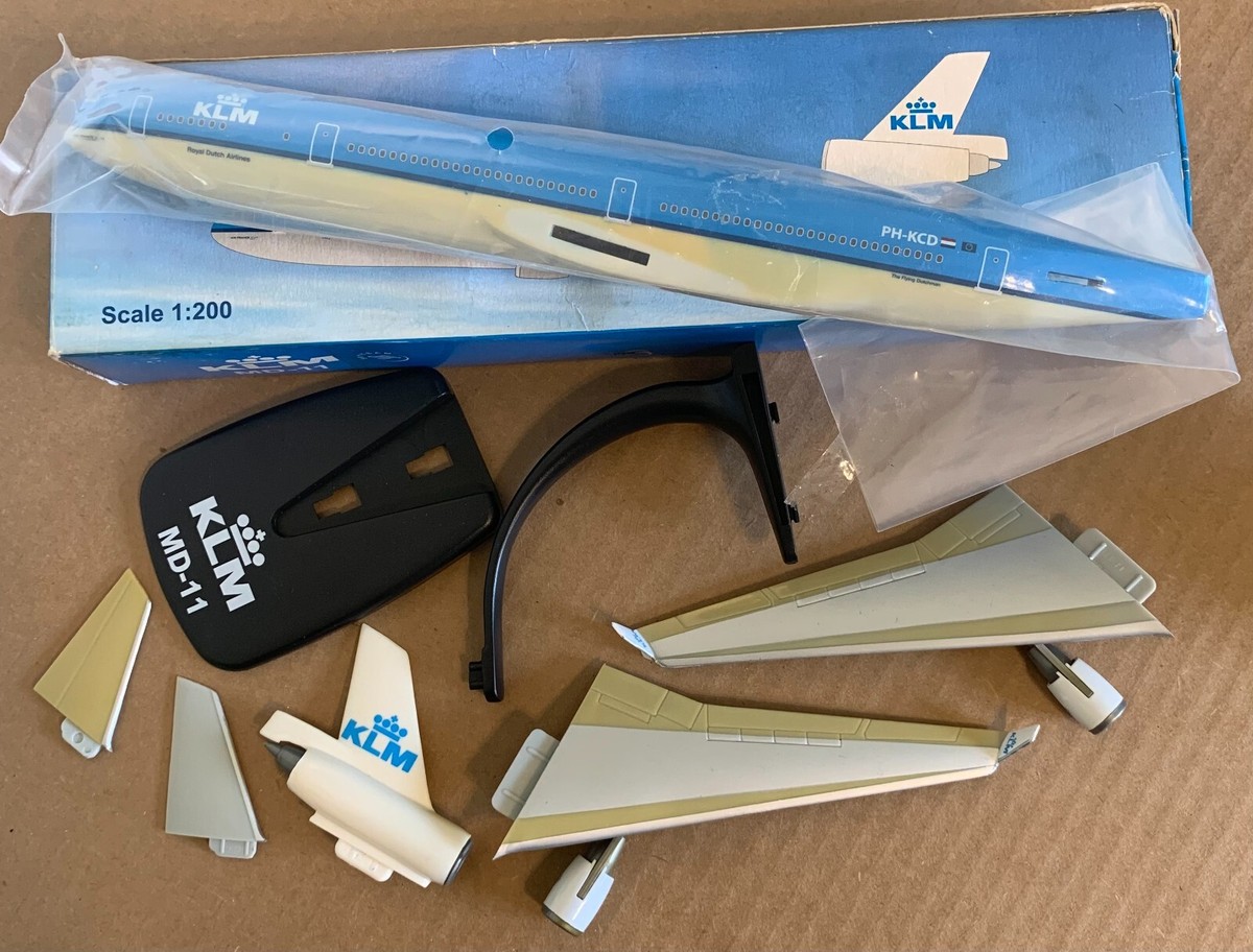 PPC KLM McDonnell Douglas MD-11 PH-KCD 1:200 snapfit model Royal