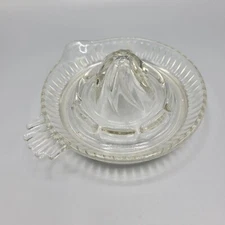 Vintage Clear Glass Citrus Juicer Orange Squeezer With Handle & Pour Spout