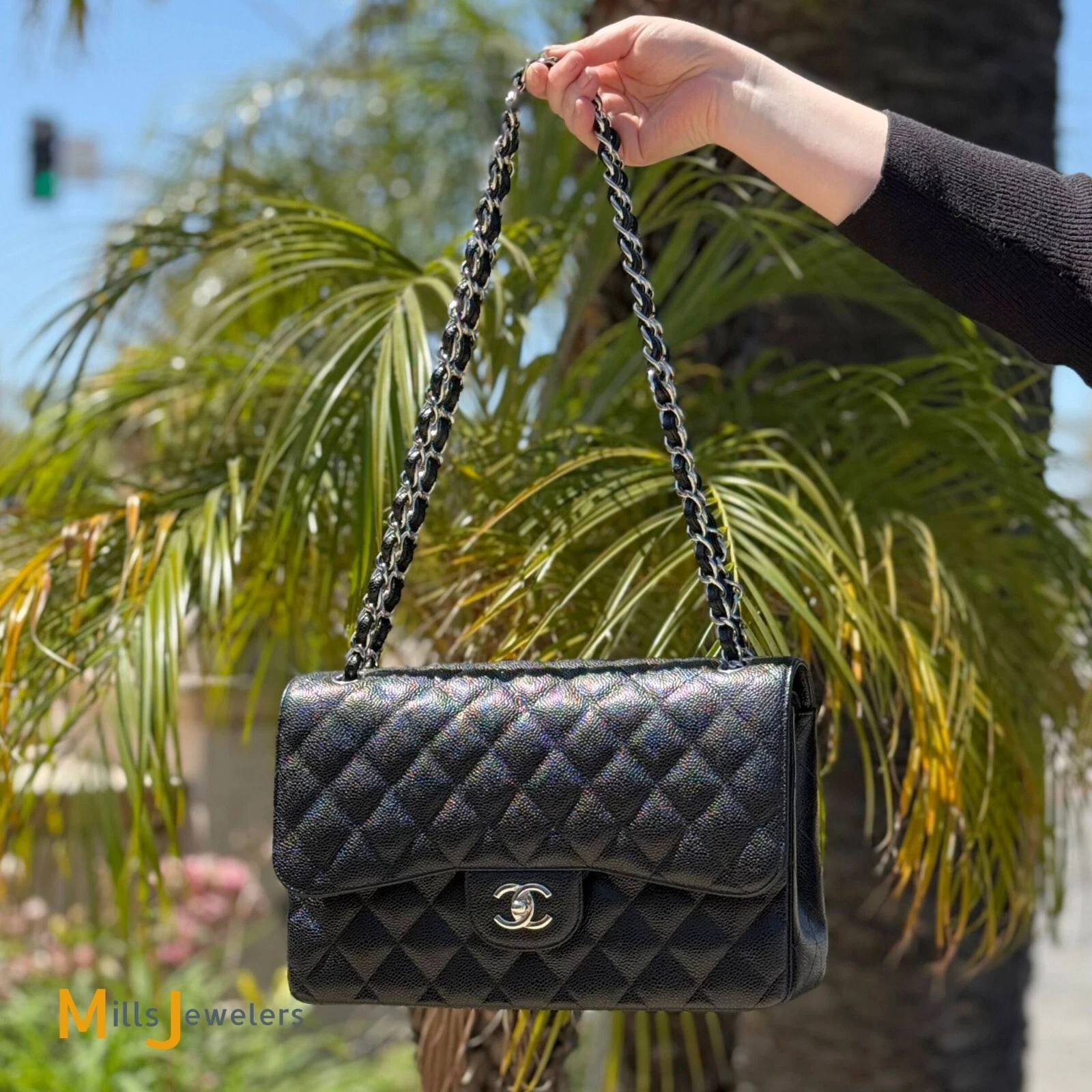 Borsa a tracolla Chanel doppia patta trapuntata C. pelle nera Jumbo 2018