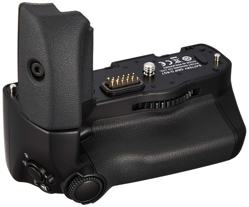 PENTAX D-BG7 Battery Grip for KP Digital Camera - Picture 4 of 5