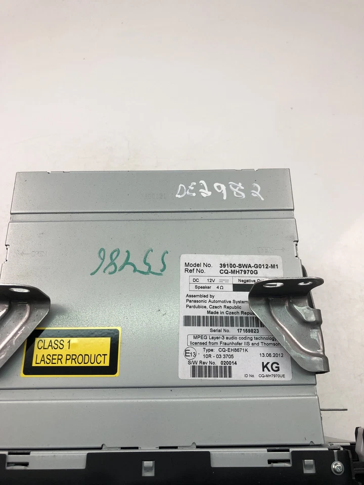 HONDA CR-V III Musik-Player ohne GPS 39100-SWA-G012-M1 2012 21919402 [NO CODE] - Bild 4 von 4