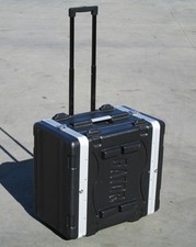 Gator 6U Lightweight Audio Rack Rolling Road Case w/ Pull-Out Handle + Wheels