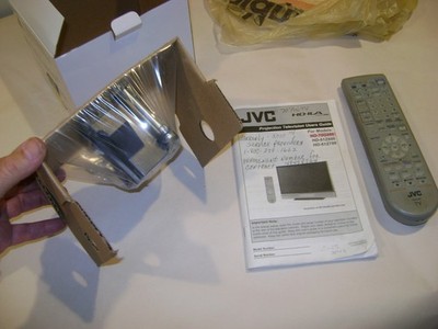 JVC PROJECTION TELEVISION LAMP. BRAND NEW FOR HD-70G886, PLUS PRE-OWNED REMOTE