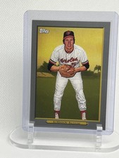 2020 Topps Update #TR-42 Brooks Robinson Turkey Red 2020