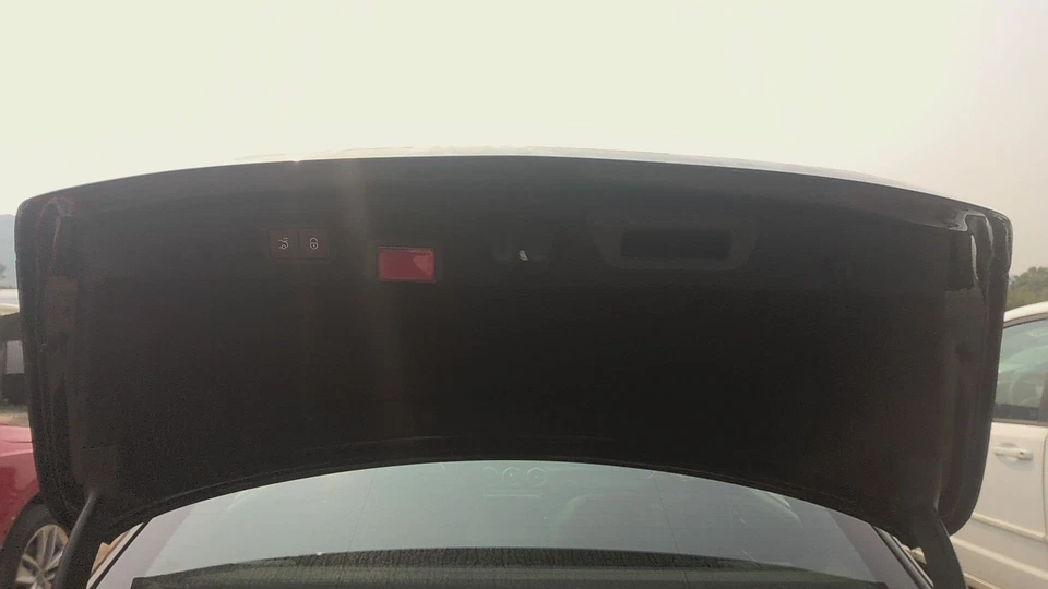 19 MERCEDES C-CLASS Lid Trunk Decklid Hatch Tailgate Foto 2 de 2