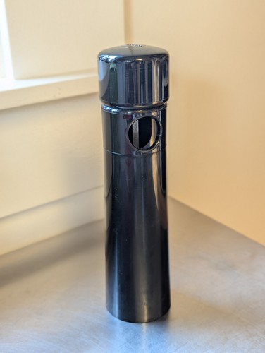 Unicorn Magnum Plus Pepper Grinder - Highly rated Buy It For Life recommendation