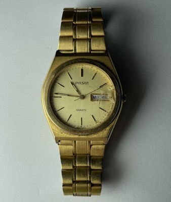 Cracked Crystal Vintage Pulsar Men Y143-X003 Gold Tone Quartz Analog Watch