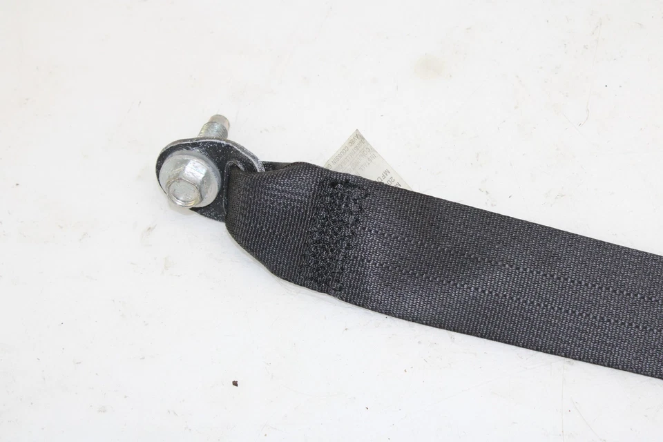 Оригинальный правый ремень безопасности для кабриолета Nissan 370z 2010-2020 годов выпуска NK86 - Изображение 2 из 4