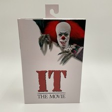 Ultimate Stephen King's IT 1990 Pennywise Ultimate Action Figure (Damaged Box)