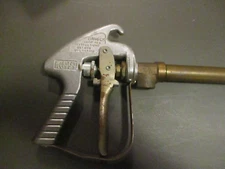 Spraying Systems Co. Gun Jet No. 43 Spray Gun w/ extended nozzle