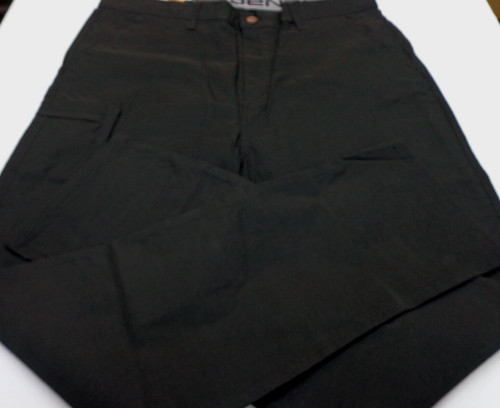 DENALI Black Technical Stretch Pants -Side Zipper Media Pocket NWT 38/32 - Picture 4 of 8