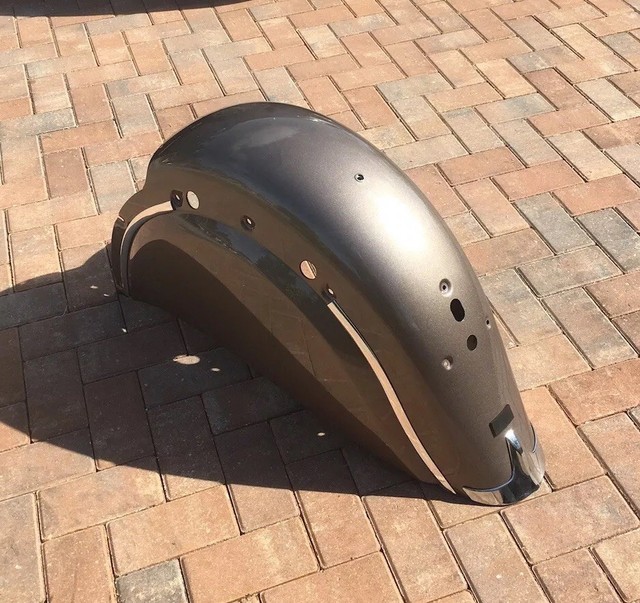 2018 Indian Motorcycle Roadmaster/Chieftain Rear Fender & Tail Light