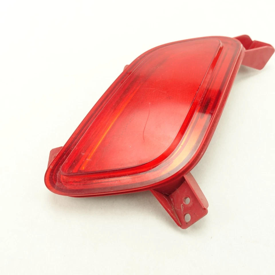 Luz de señalización reflectora parachoques trasero derecho pasajero Hyundai Veloster 2014 2015 Foto 2 de 4