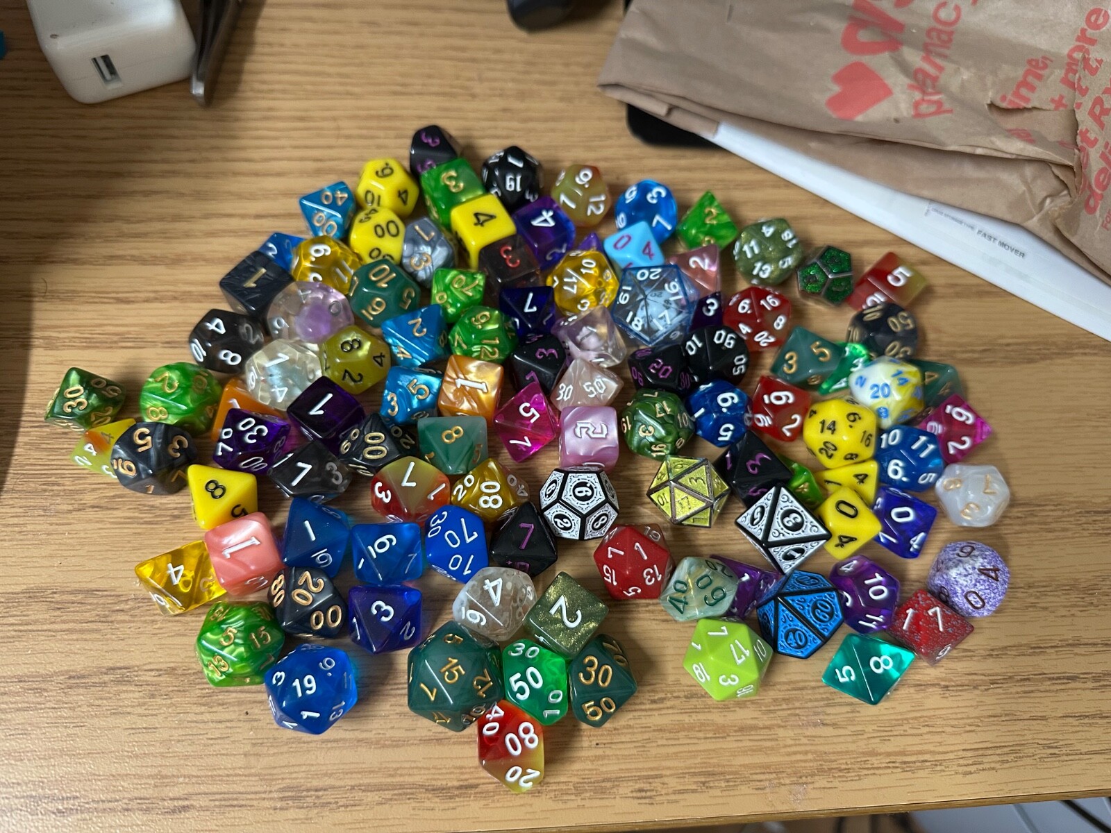 100+ D&D Dice LOT Tabletop Gaming Random Assorted Dungeons & Dragons 5e RPG DND