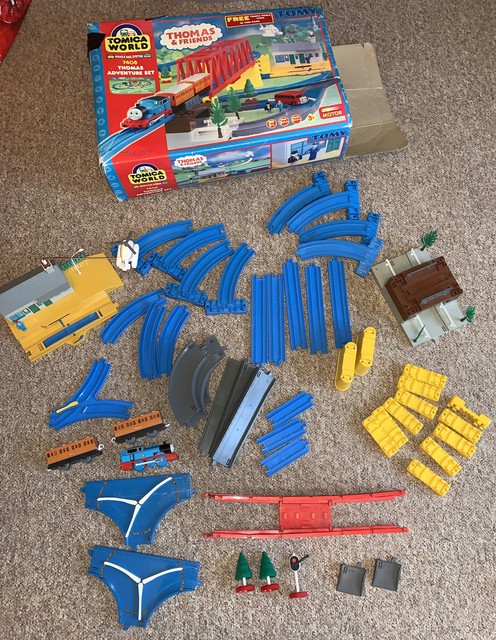 tomy train set thomas