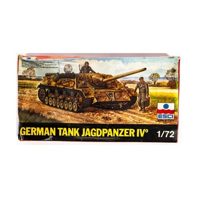 ESCI Historical Plastic 1/72 German Tank - Jagdpanther SW (VG/New)