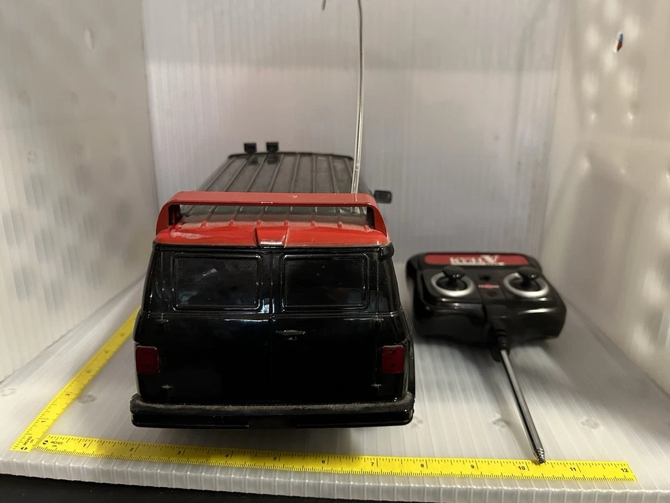 VINTAGE HITARI A TEAM RADIO CONTROL VAN RC Rare Find - Image 4 of 4