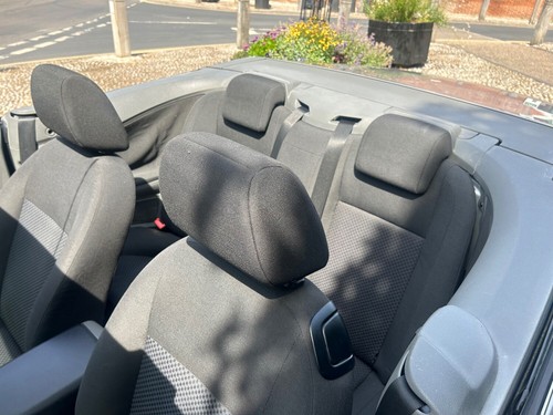 2010 Ford Focus CC 2.0 CC-2 2dr CONVERTIBLE Petrol Manual - Picture 7 of 9