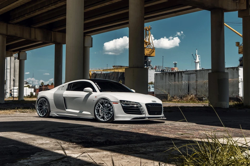 Ferrada FORGE-8 FR11 Wheel 20x8.5 (30, 5x120.65, 72.56) Gray Single Rim Foto 3 de 4