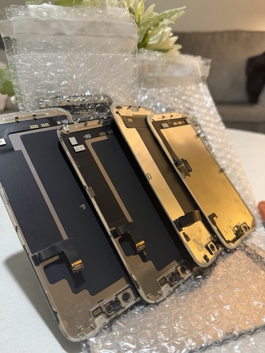 iPhone 17 Pro, 17 PM, 17 Bad LCD Damage Screen Cracked Glass apple OEM