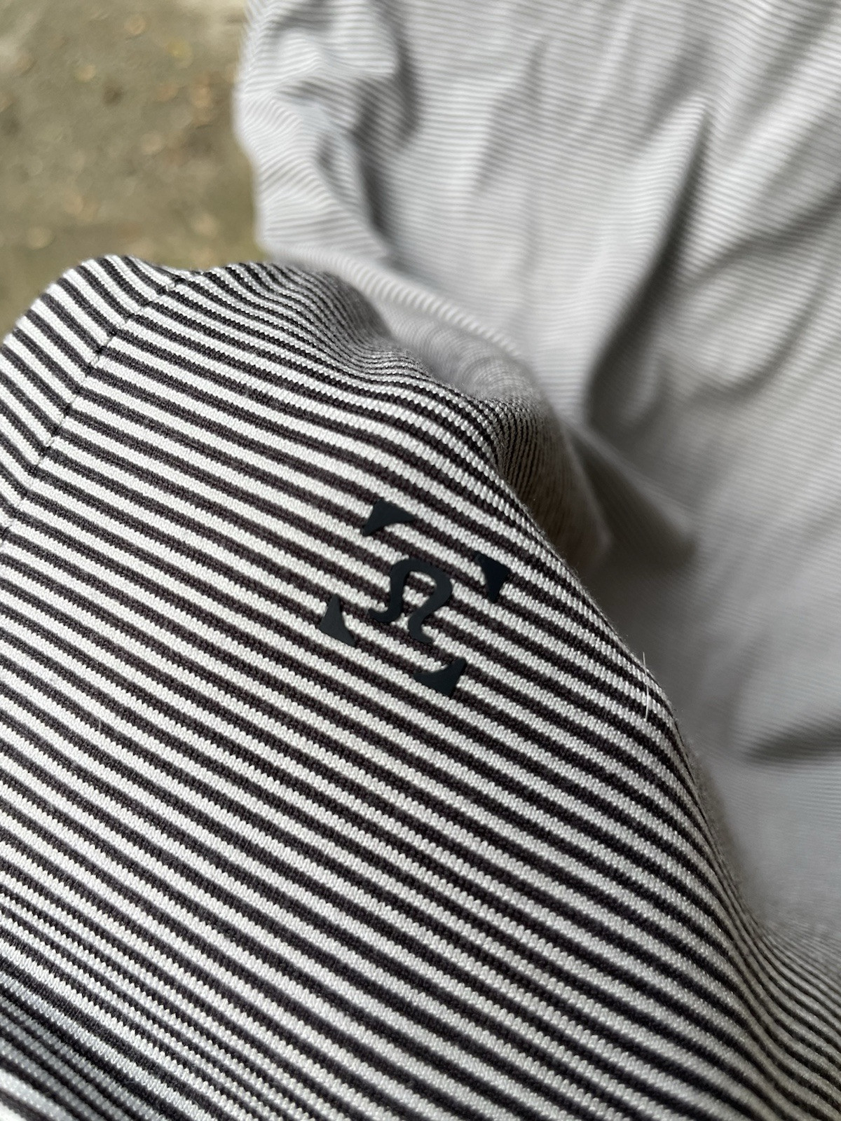 Lululemon Evolution Polo Size Small Thin Stripes … - image 5