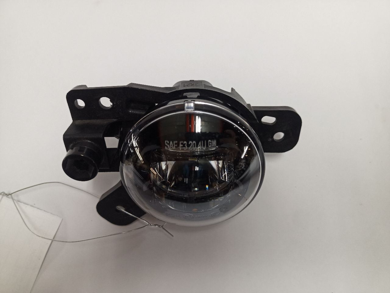 Driver Left Side Fog Light w/Bracket from 24 GMC Sierra Denali 2500 11336639