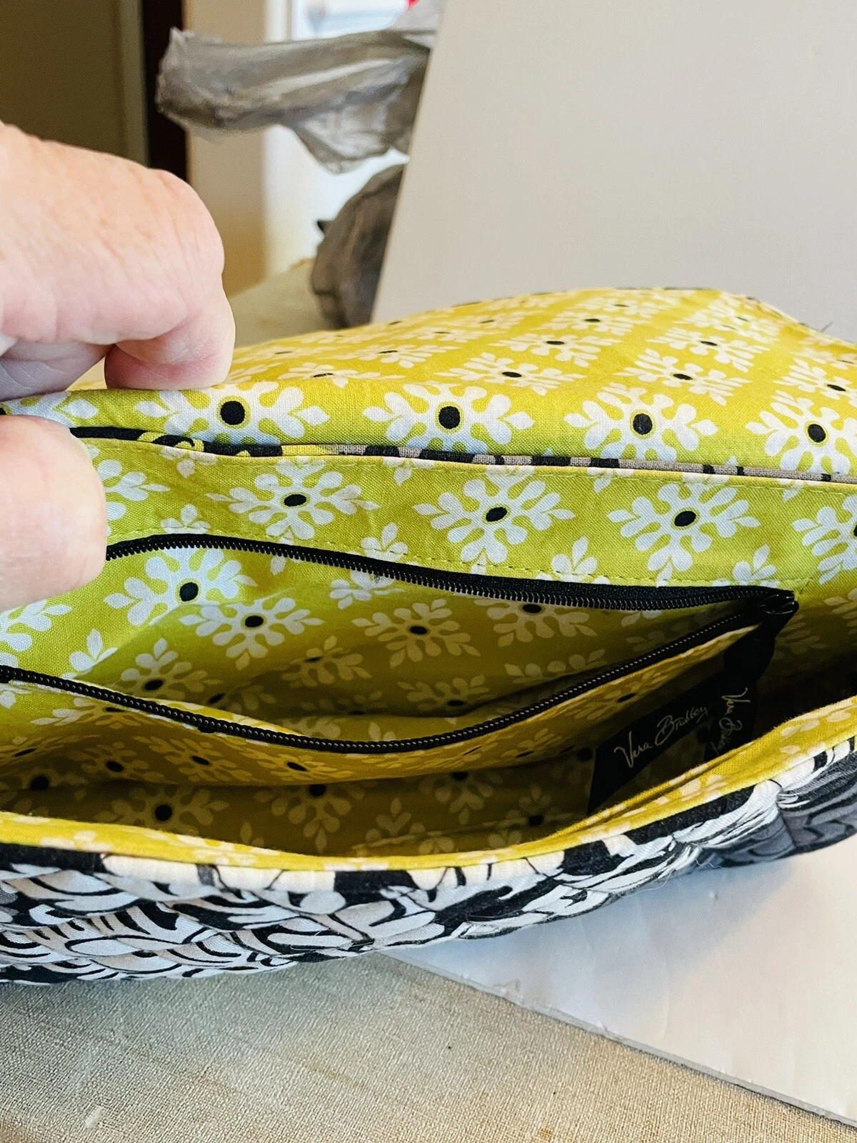 Borsa pochette Vera Bradley "Barocco" nodo solo una pochette usata in ottime condizioni