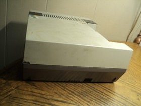 Nintendo NES Console No. NES-001  Parts /Repair   Powers Up   Untested