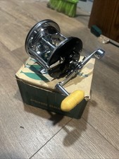 Vintage Penn 65 Long Beach Star Drag Fishing Reel in Box Yellow Handle
