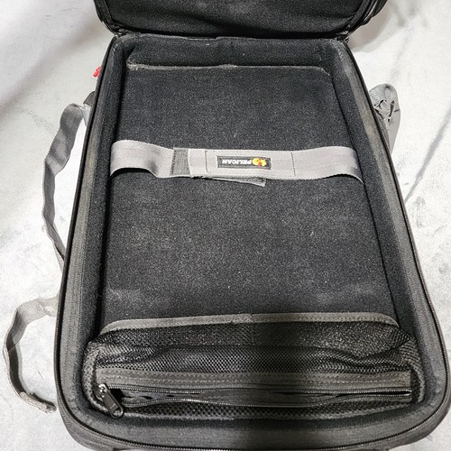 Pelican Pro Gear U105 Urban Laptop Backpack - 第 13/15 張圖片