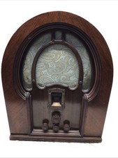Vintage 1934 Philco Model 19B Cathedral Tube Radio(Powers On) 13 X 16.5