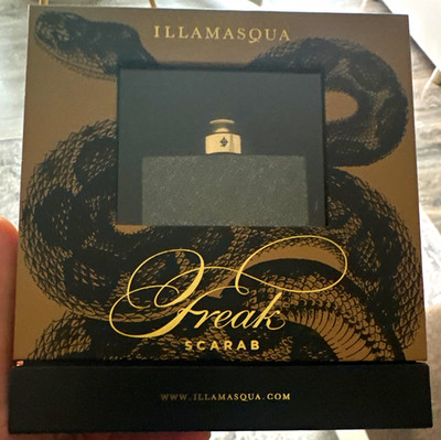Illamasqua Freak Scarab Parfüm Spray 75 ml Normale Größe