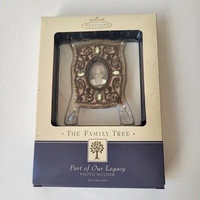 Hallmark Keepsake Ornament The Family Tree Photo Frame Part of Our Legacy 2002