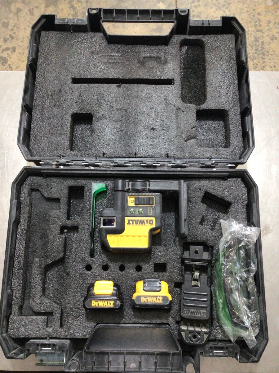 DEWALT DW0822LG 12 V 2 Spot Cross Line Green Laser Level Kit