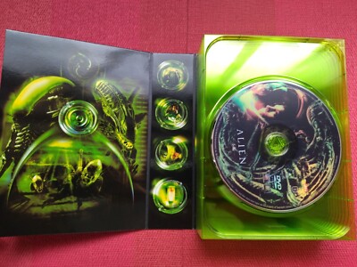 Alien Quadrilogy 25th Anniversary Head Figure DVD Set From Alien Quadrilogy 25th Anniversary Head Figure DVD Set From