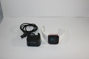 fitbit versa rose gold white