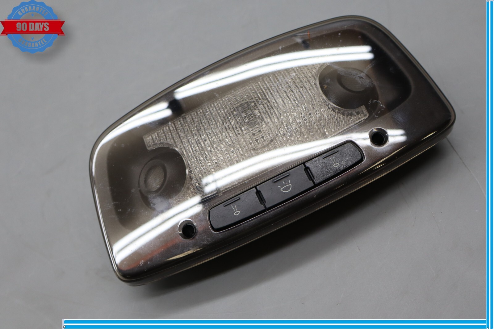Maserati Quattroporte 2003-2019 Dome light P/N 990096