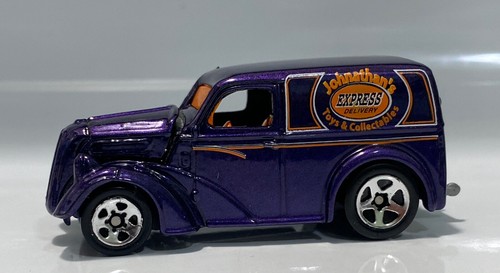 ** HOT WHEELS '49 THAMES / ANGLIA PANEL TRUCK GASSER WITH TILT FRONT END MINT - Picture 5 of 10