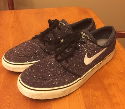 nike janoski galaxy