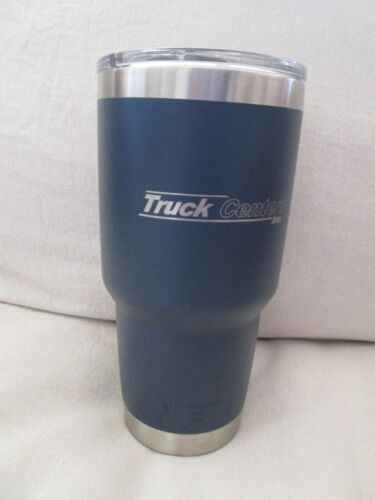 Navy Blue Yeti 32 oz. Tumbler Team Morton Truck Centers w lid 8" high - Picture 1 of 4