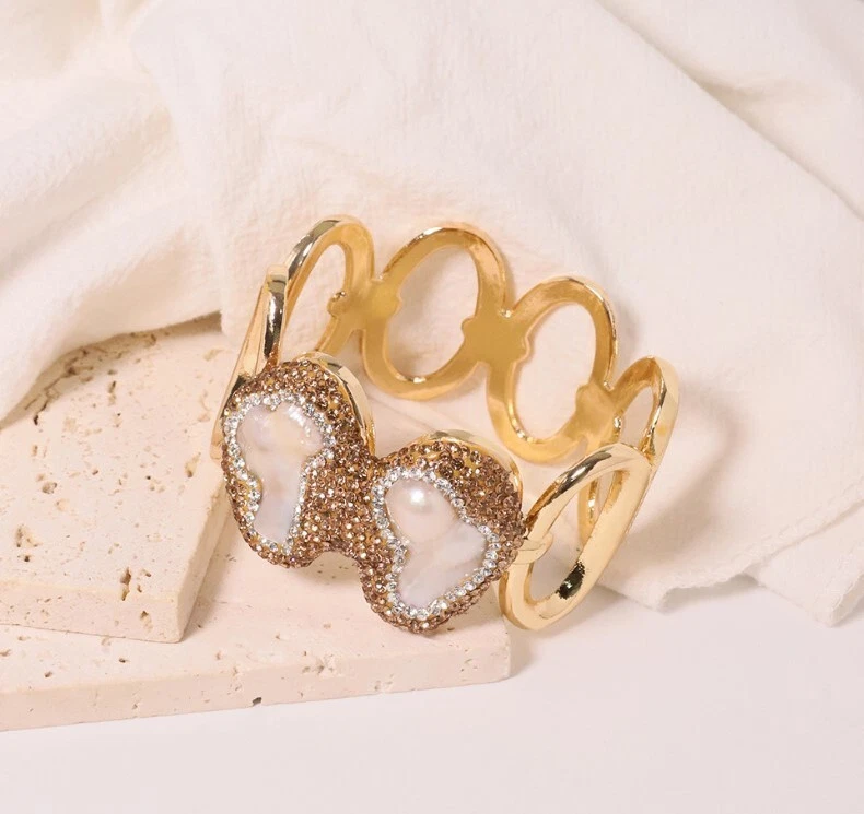 L17 vergoldetes Armband Armspange mit Barockperlen in Ovalen - Bild 4 von 4