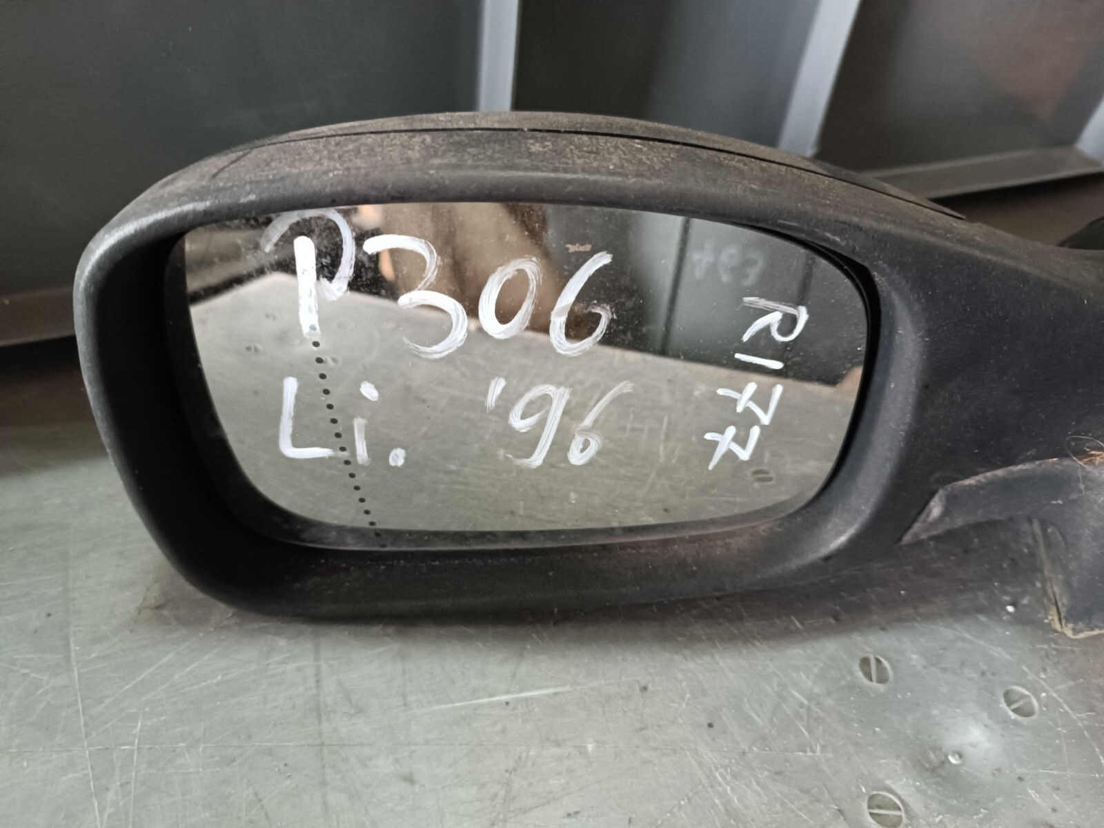 Genuine Peugeot 306 Electric Exterior mirror side mirror left - Image 2