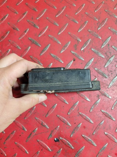 1998 Kawasaki ZX600 ZX600E Fuse Panel Assembly - Foto 4 di 6